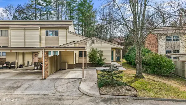 21 Bradford Circle, Oak Ridge, TN 37830