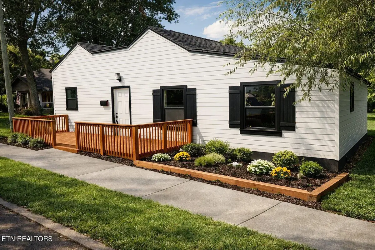 301 E Churchwell Ave, Knoxville, TN 37917 - #1