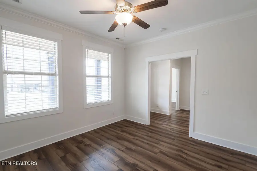 1554 Mountain Drive, Lenoir City, TN 37772 - #3