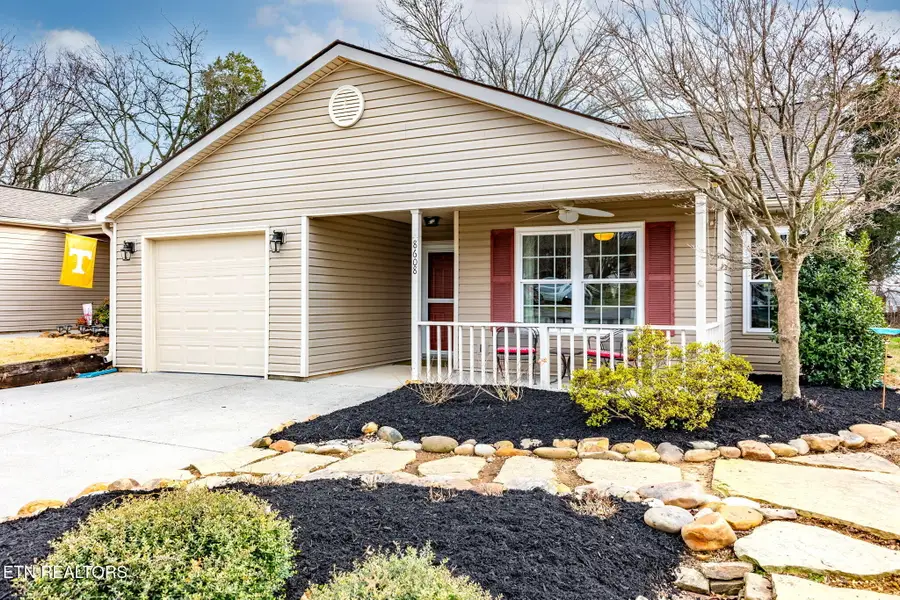 8608 Flagstone Way, Knoxville, TN 37923 - #2