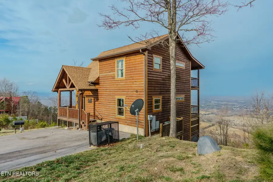685 Shell Mountain Rd, Sevierville, TN 37876 - #3