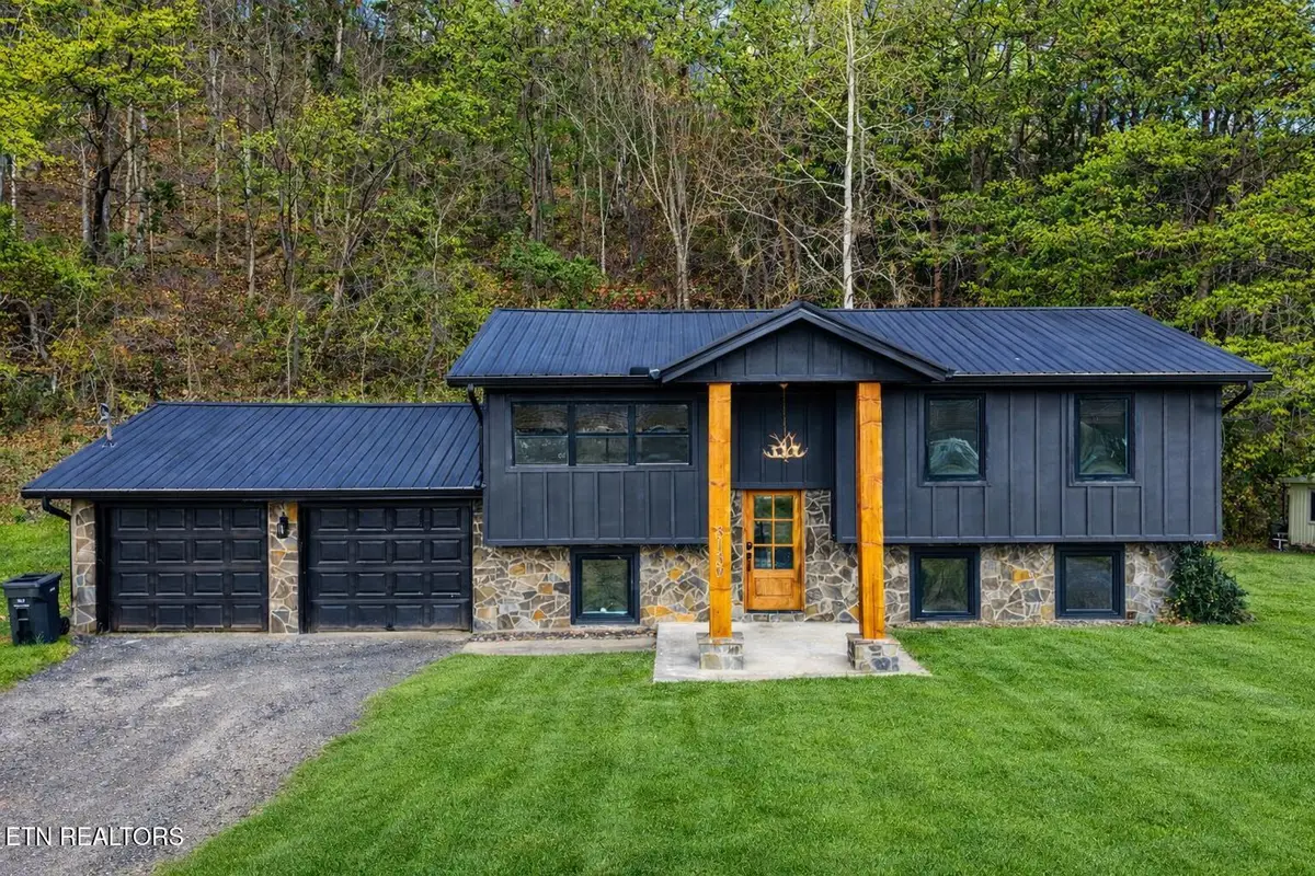 3139 Easy St, Pigeon Forge, TN 37862 - #1