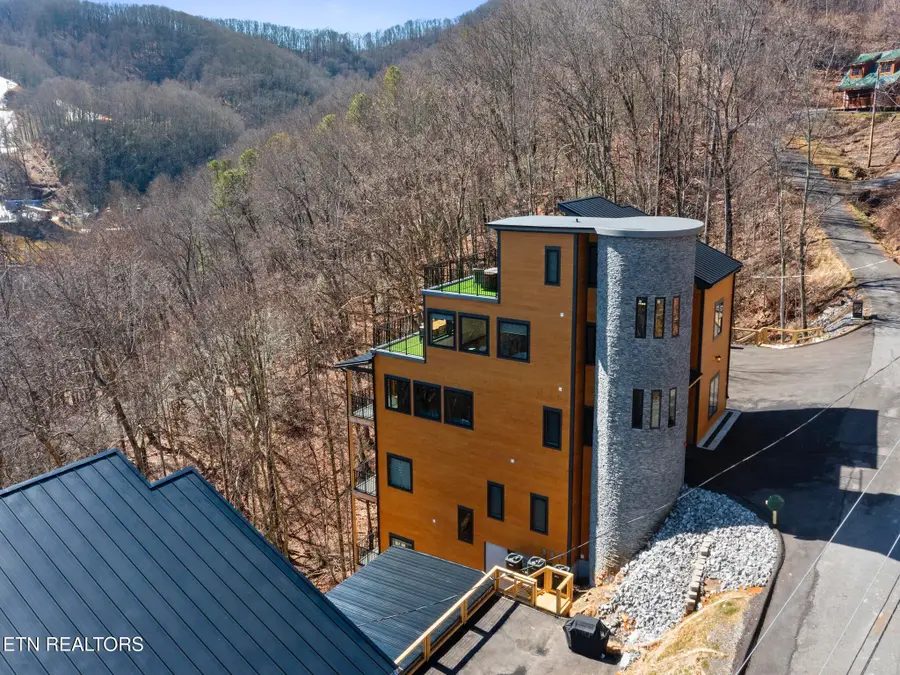 1257 Bavarian Way, Gatlinburg, TN 37738 - #2