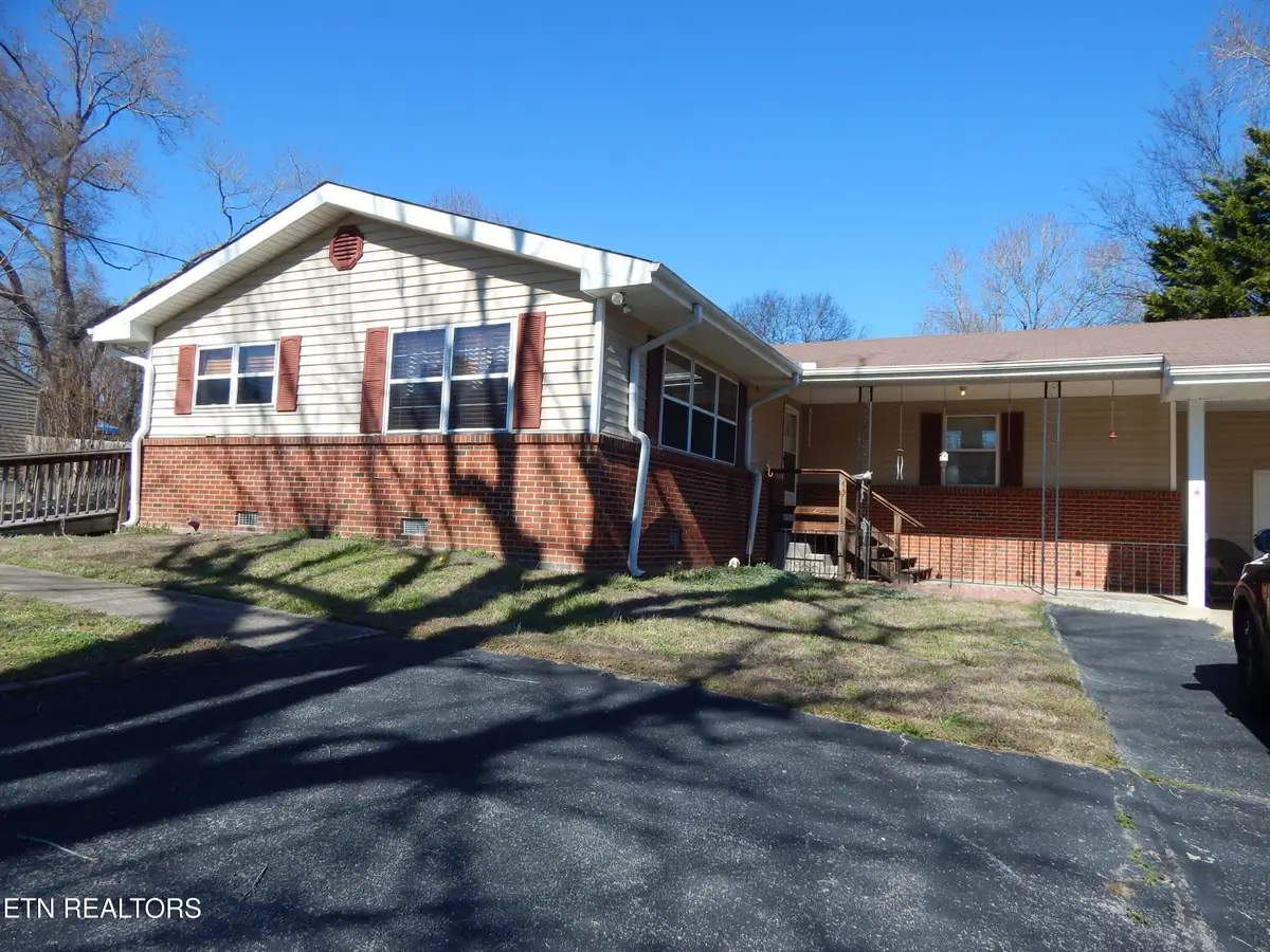 1708 Woodson Drive, Knoxville, TN 37920 - #1