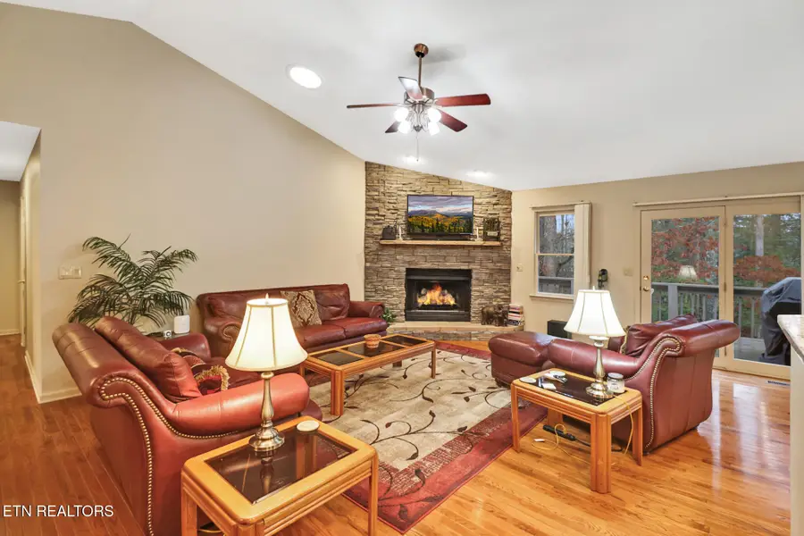 108 Kenwood Drive, Fairfield Glade, TN 38558 - #2