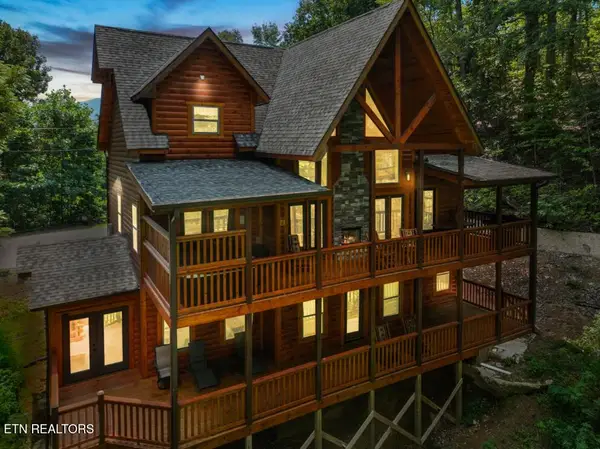 1041 Vista Drive, Gatlinburg, TN 37738