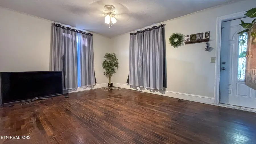 5705 Concord St, Kingsport, TN 37664 - #2