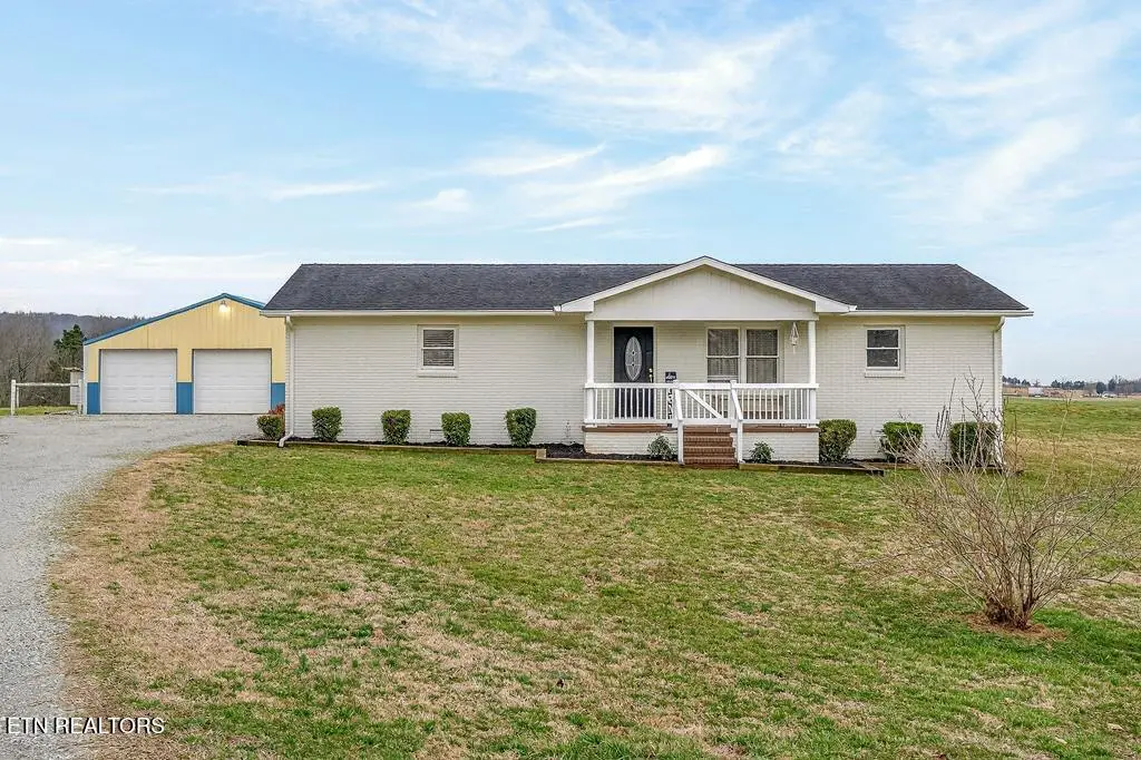 365 Fairview Circle, Sparta, TN 38583 - #1