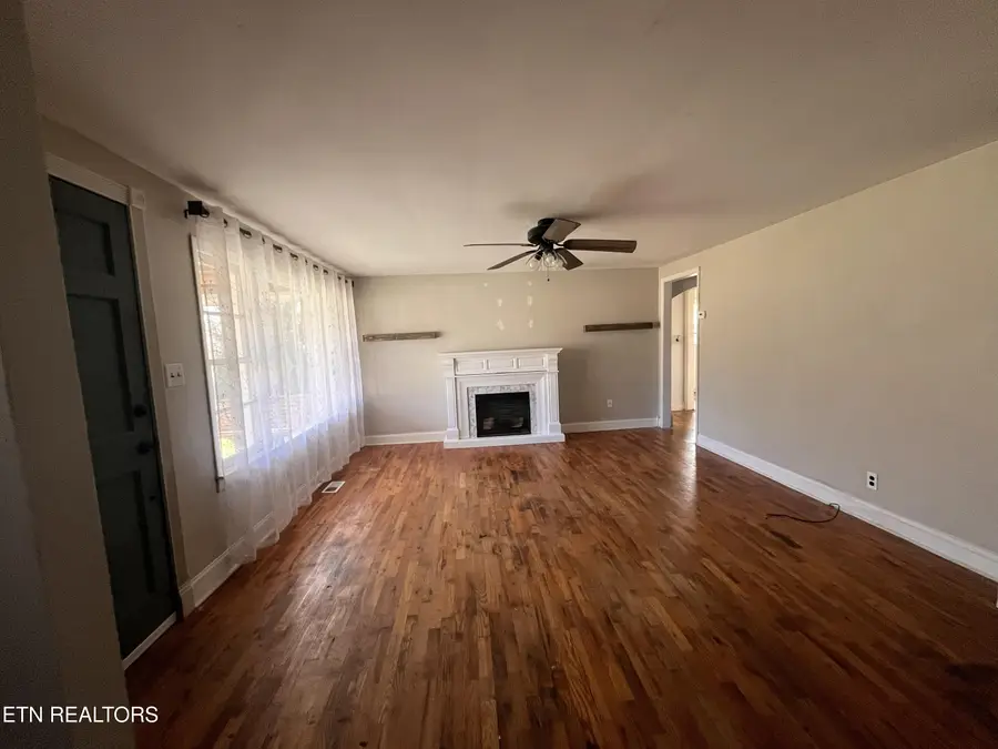 6430 Simpson Rd, Loudon, TN 37774 - #2