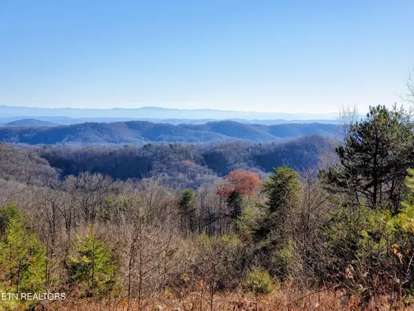 5960 Poor Valley Rd, Rutledge, TN 37861