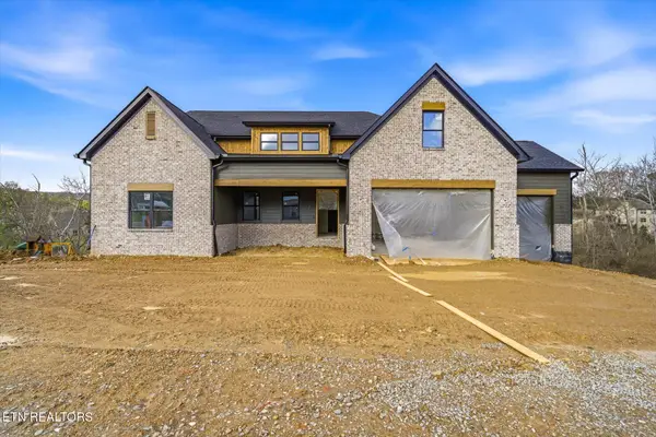 130 Forest Creek Pkwy, Oak Ridge, TN 37830