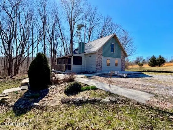 156 Martin Burgess Rd, Crossville, TN 38572