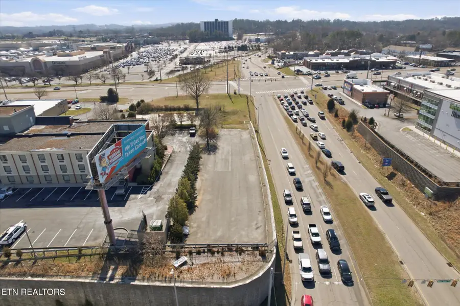0 Kingston Pike, Knoxville, TN 37919 - #3