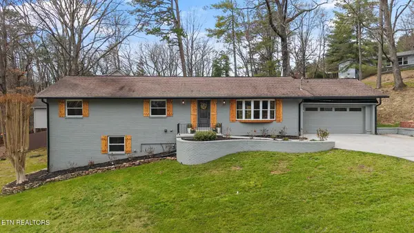 5833 Briercliff Rd, Knoxville, TN 37918