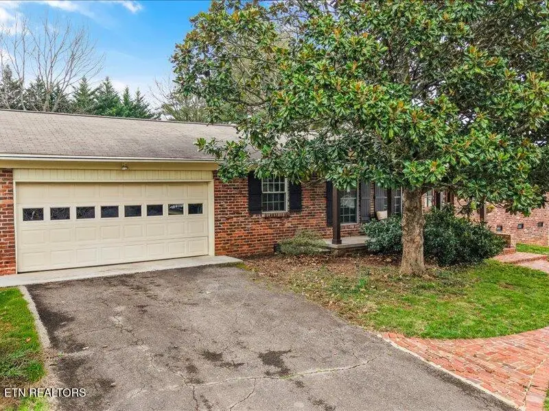 608 Biloxi Lane, Knoxville, TN 37923 - #2