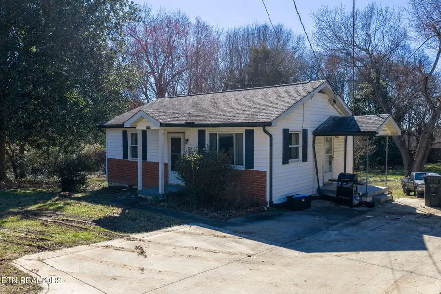 1329 Francis Rd, Knoxville, TN 37909 - #2