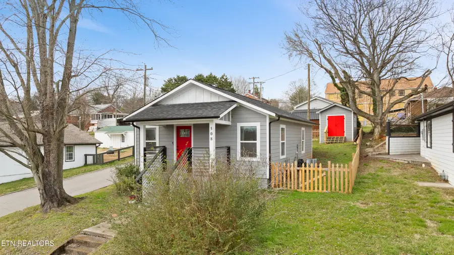 508 Church St, Loudon, TN 37774 - #2