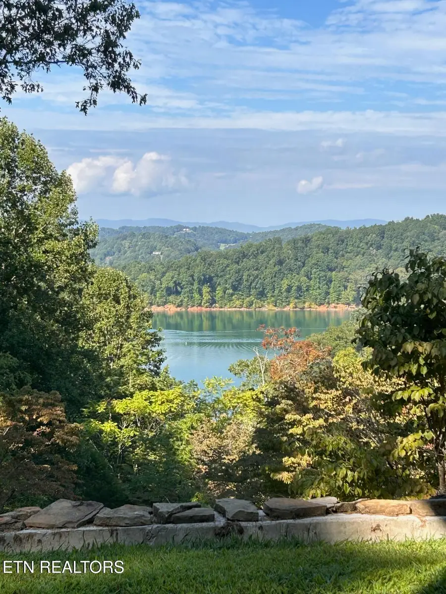 1186 Deerfield Way, Lafollette, TN 37766 - #2