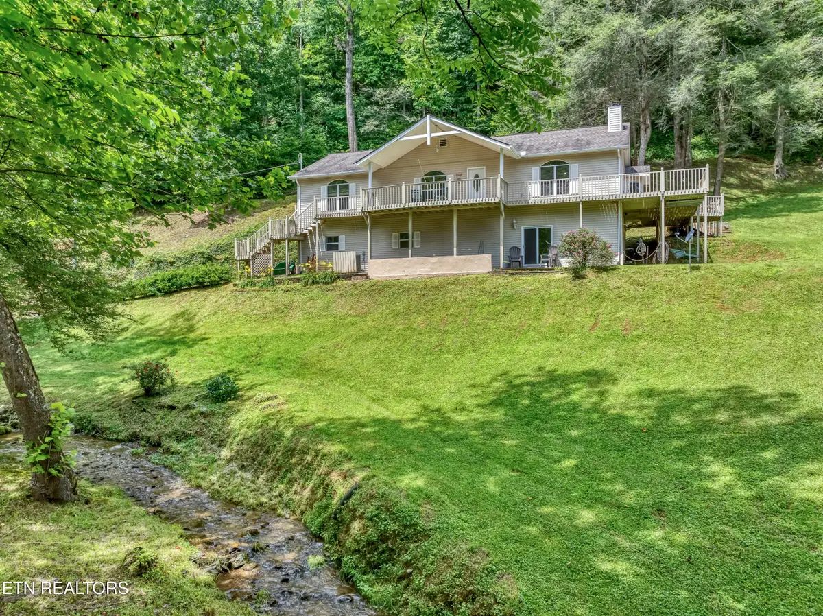 584 Bethel Church Rd, Townsend, TN 37882 - #1