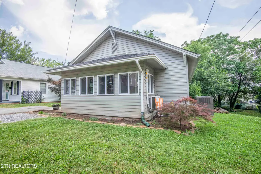 1912 Hoitt Ave, Knoxville, TN 37917 - #3
