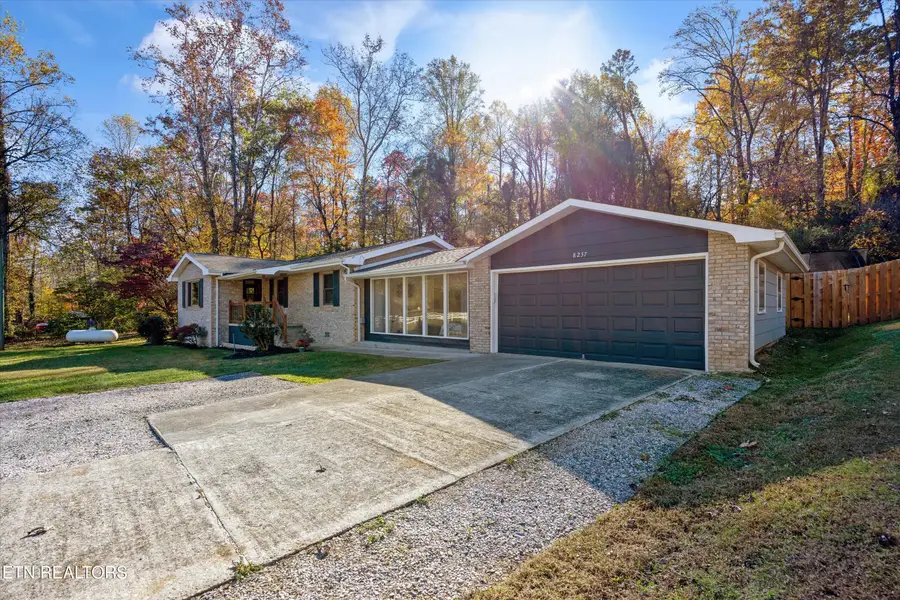 8237 Collier Rd, Powell, TN 37849 - #2