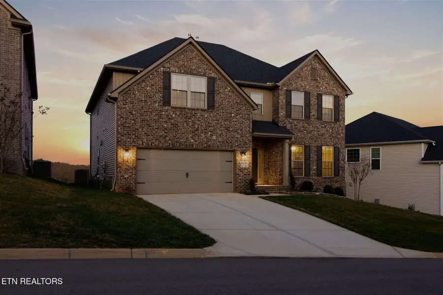 8735 Yellow Aster Rd, Knoxville, TN 37931 - #2