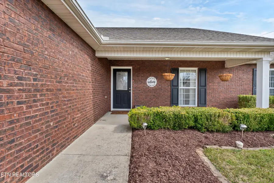 910 Thunder Creek Drive, Maryville, TN 37801 - #2