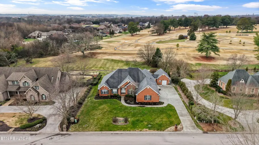 1443 Aberdeen Drive, Alcoa, TN 37701 - #2