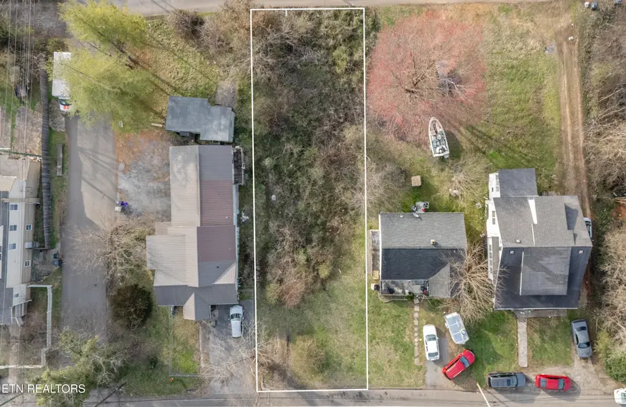 958 Chickamauga Ave, Knoxville, TN 37917 - #3