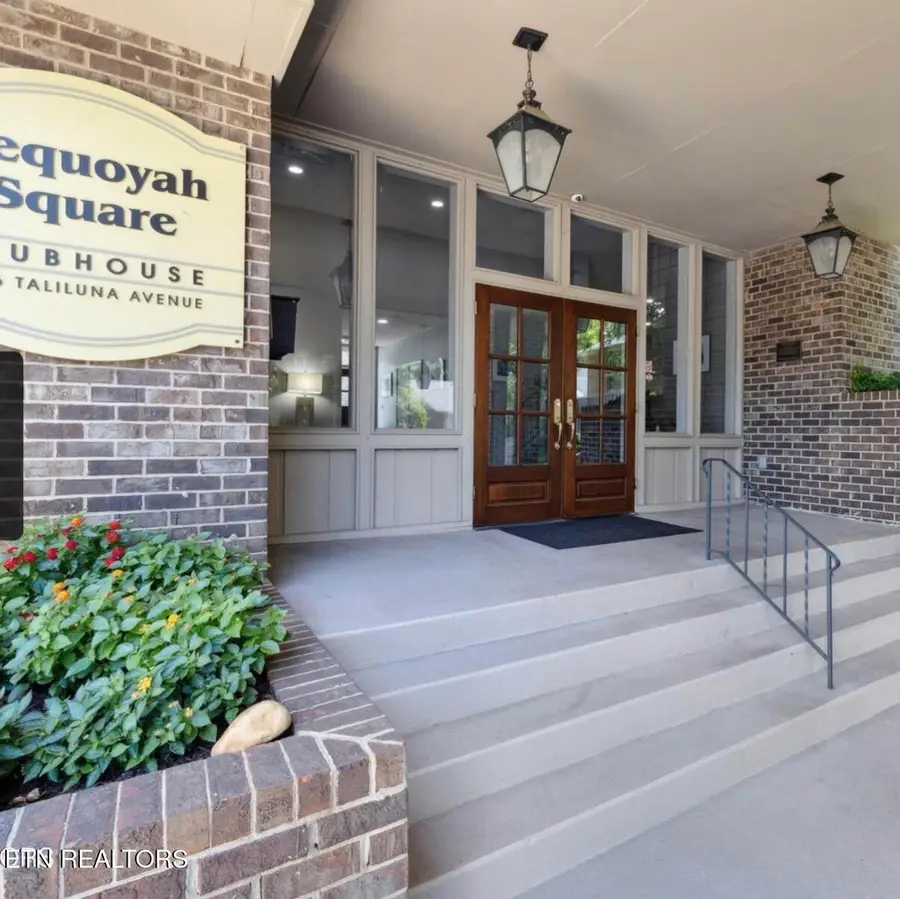 3636 Taliluna Ave #502, Knoxville, TN 37919 - #2