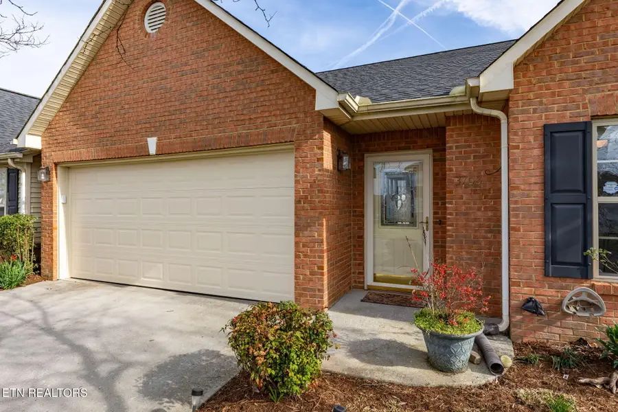 3708 Tilbury Way, Knoxville, TN 37921 - #2