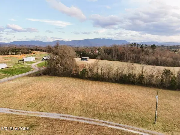 1.06 acres Old Newport Hwy, Dandridge, TN 37725