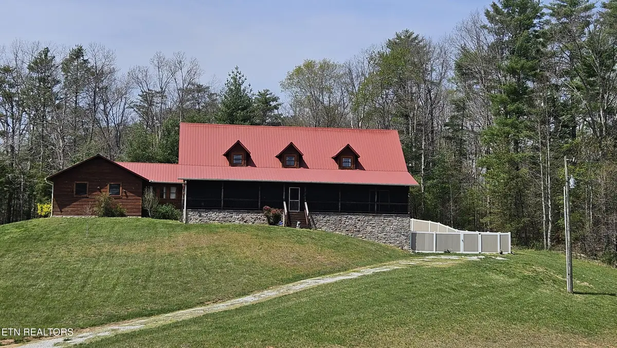 180 Mcjunkin Rd, Tellico Plains, TN 37385 - #1