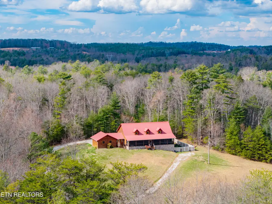 180 Mcjunkin Rd, Tellico Plains, TN 37385 - #3