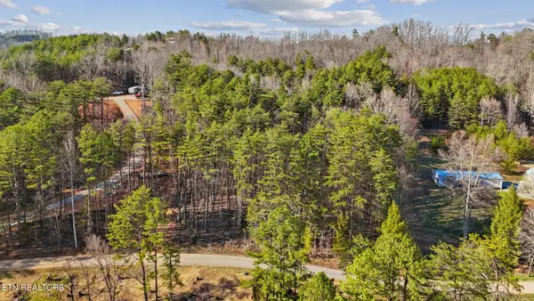 4705 Emert Williams Rd, Maryville, TN 37803