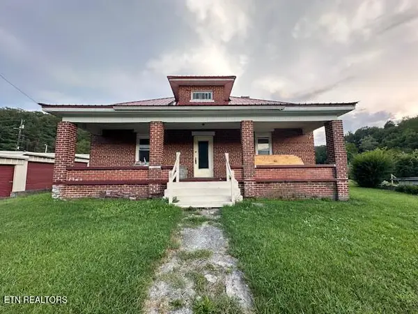 6148 Dr Thomas Walker Rd, Rose Hill, VA 24281