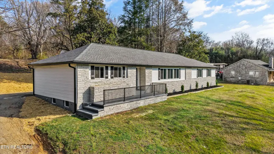 4505 Strawberry Plains Pike, Knoxville, TN 37914 - #2