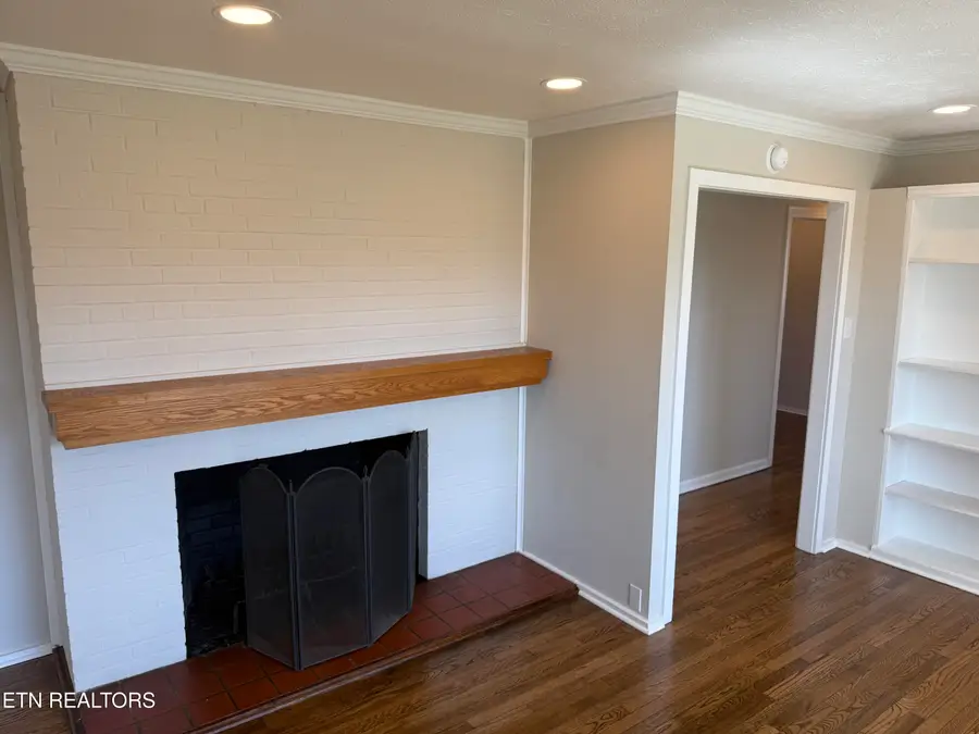 109 W Malta Rd, Oak Ridge, TN 37830 - #2