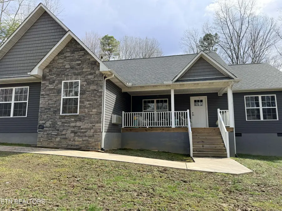 1063 Circle Drive, Jamestown, TN 38556 - #2