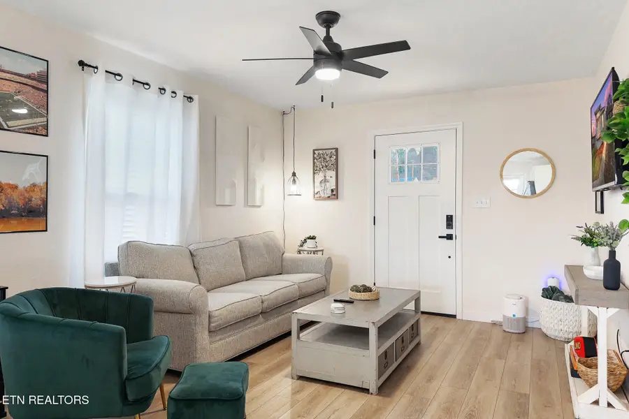 2000 Seminole Ave, Knoxville, TN 37915 - #3