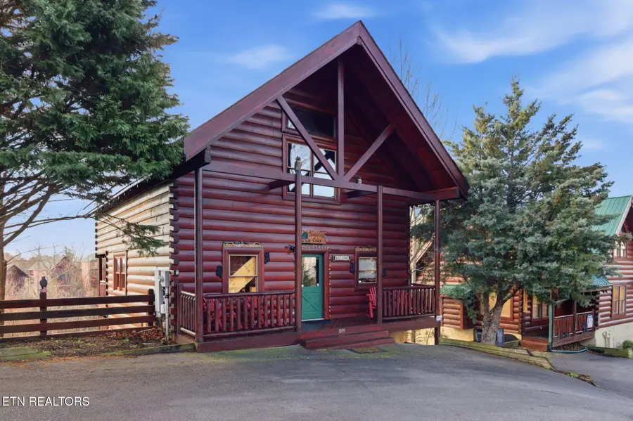 1091 Towering Oaks Drive, Sevierville, TN 37876 - #3