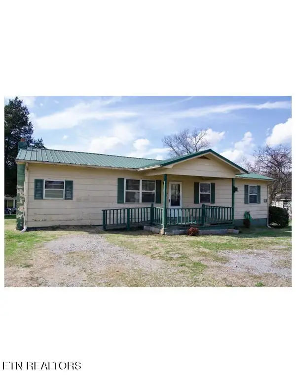 105 Patton St, Sweetwater, TN 37874