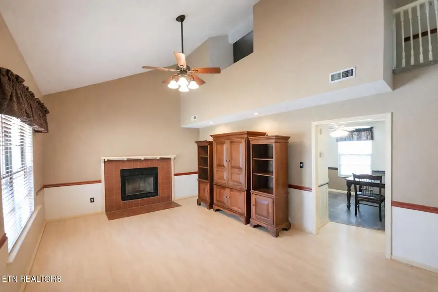 7324 Foxhaven Rd, Knoxville, TN 37918 - #3