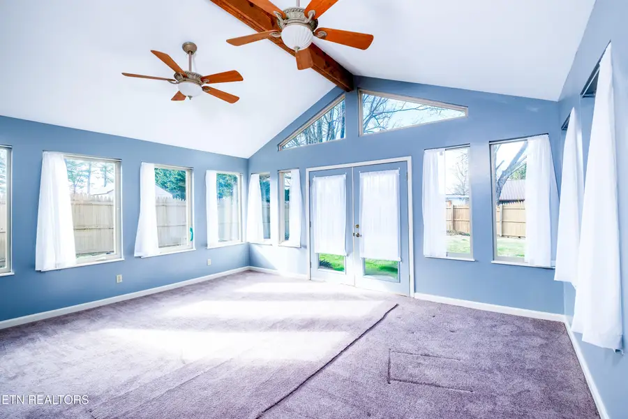 1821 Russell St, Morristown, TN 37813 - #3