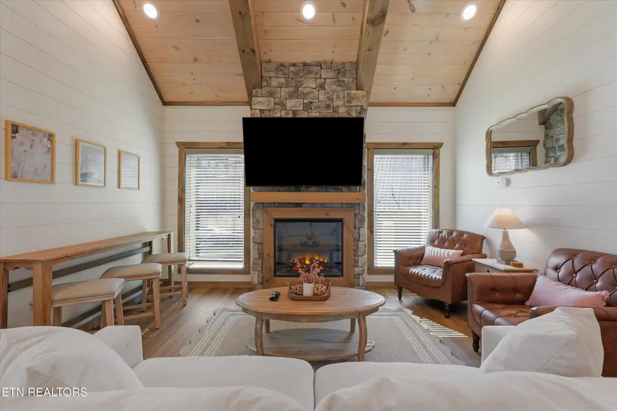 591 Warbonnet Way, Pigeon Forge, TN 37863 - #3