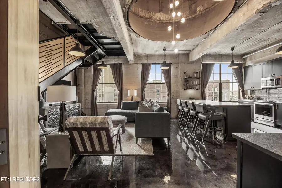 200 W Jackson Ave #607, Knoxville, TN 37902 - #2