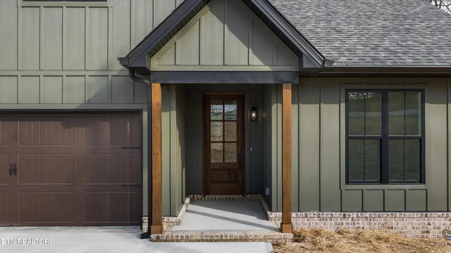 3646 Big Springs Rd, Maryville, TN 37801 - #2