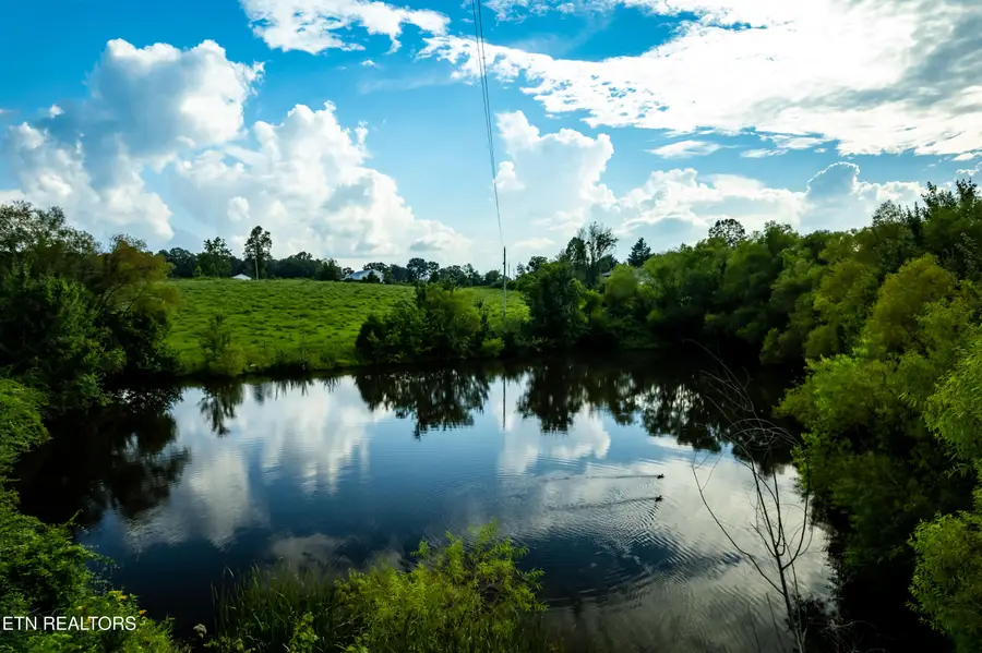 346 Christenson Rd, Deer Lodge, TN 37726 - #3