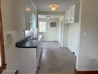 1403 Everett Ave, Maryville, TN 37804 - #3