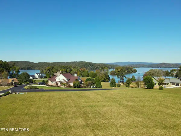 323 W Shore Drive, Rockwood, TN 37854